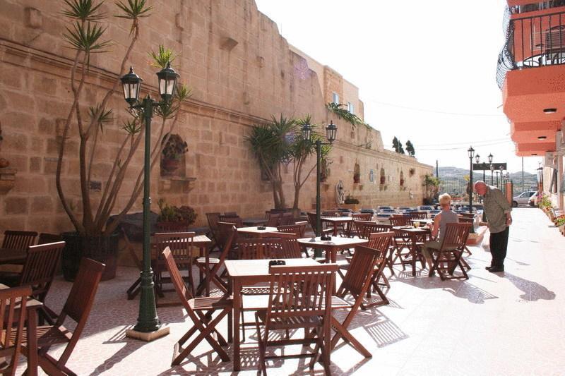 الشقق الفندقية كاورافي  White Dolphin Complex المظهر الخارجي الصورة